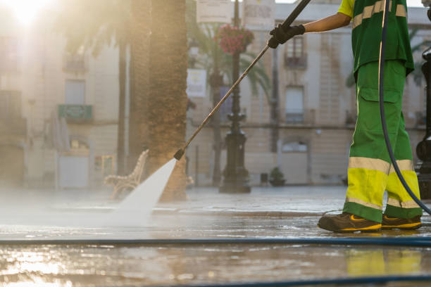Best Solar Panel Cleaning  in Southport, IN